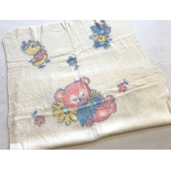 Vintage Pastel Baby Blanket Animals Bear Crib Blankie Nostalgic Soft Fluffy - Picture 3 of 5